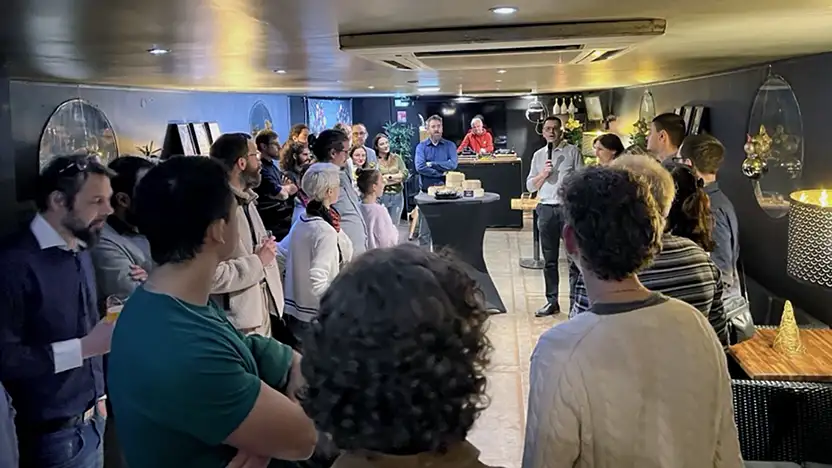 /documents/d/sully/actualites-vieagence-strasbourg-soiree-noel-2024-832x468px-img1